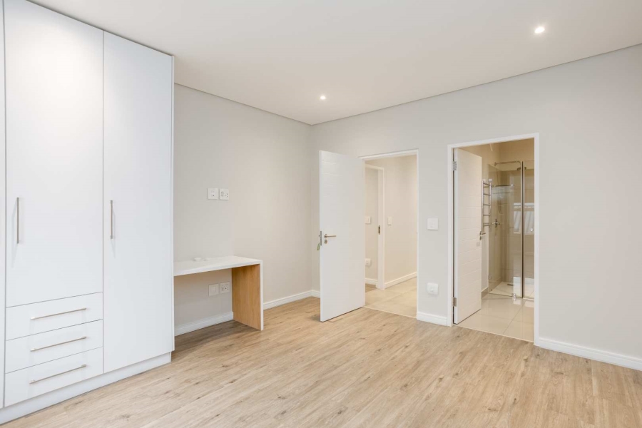 To Let 4 Bedroom Property for Rent in Val De Vie Estate Western Cape